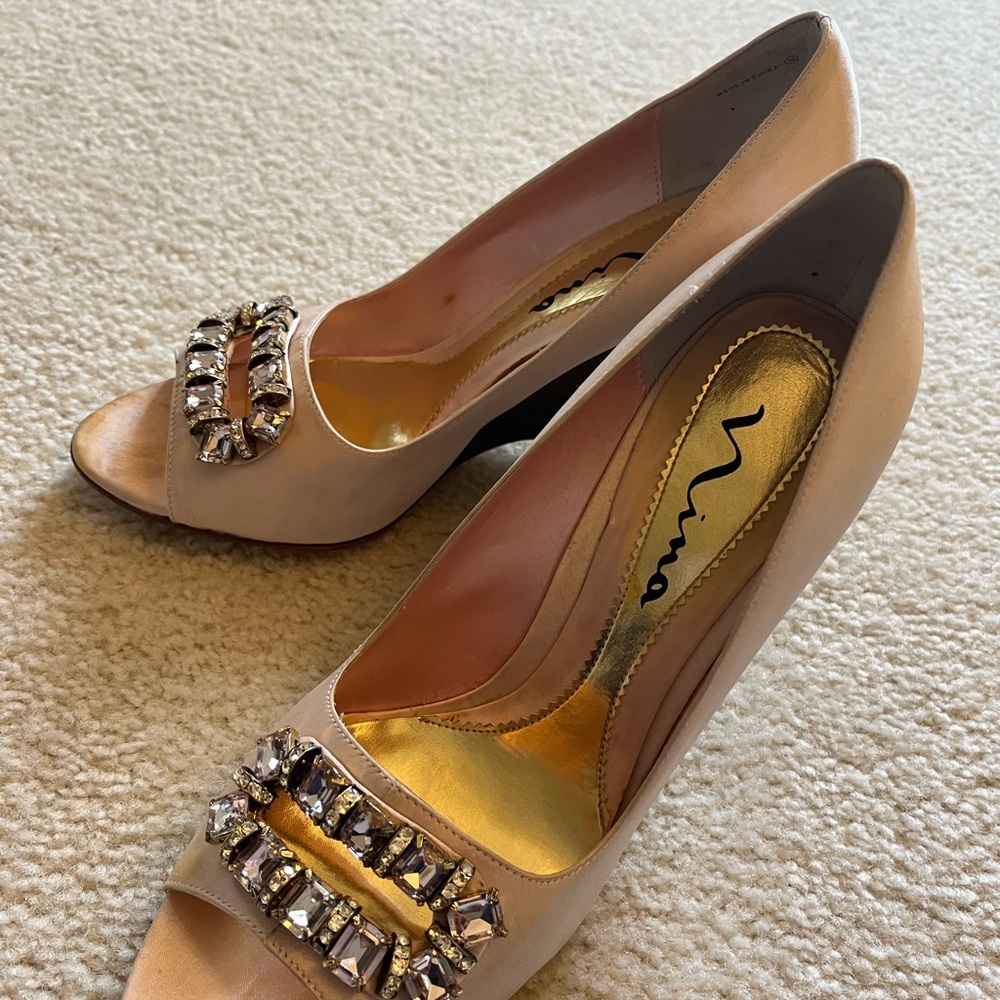 Beautiful Rhinestone Baby Pink Luster Heels